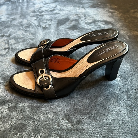 Rockport heeled sandals sz 8.5 M black leather buckle - Picture 2 of 7